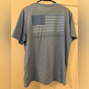 Men’s vineyard vines American Flag T-shirt, Medium